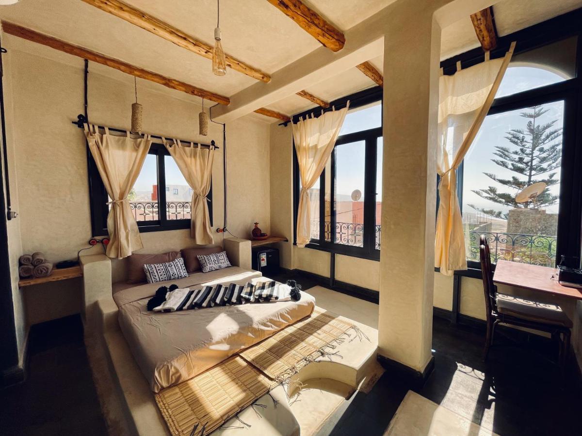 Atlas Wonders Coworking Surf Camp 塔哈佐特 外观 照片