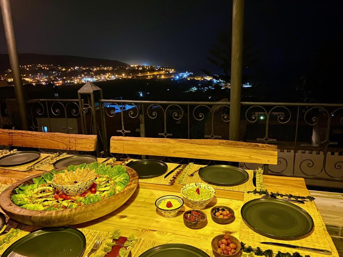 Atlas Wonders Coworking Surf Camp 塔哈佐特 外观 照片