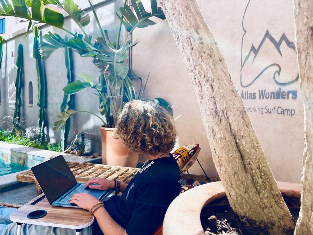 Atlas Wonders Coworking Surf Camp 塔哈佐特 外观 照片